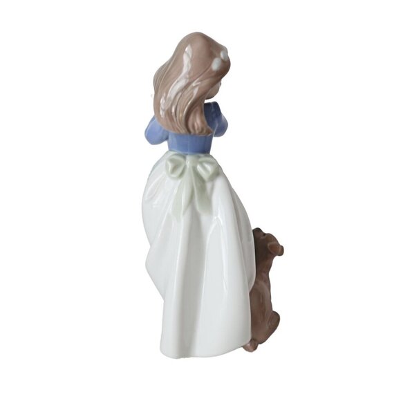 Vintage Cute Figurine Of a Young Lady Puppys Birthday Girl with Dog Birthday Cak - Picture 2 of 7
